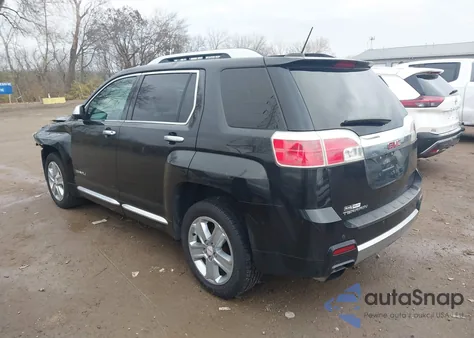 2015 GMC Terrain Denali z USA, uszkodzony, nr VIN 2GKALUEK2F6269943
